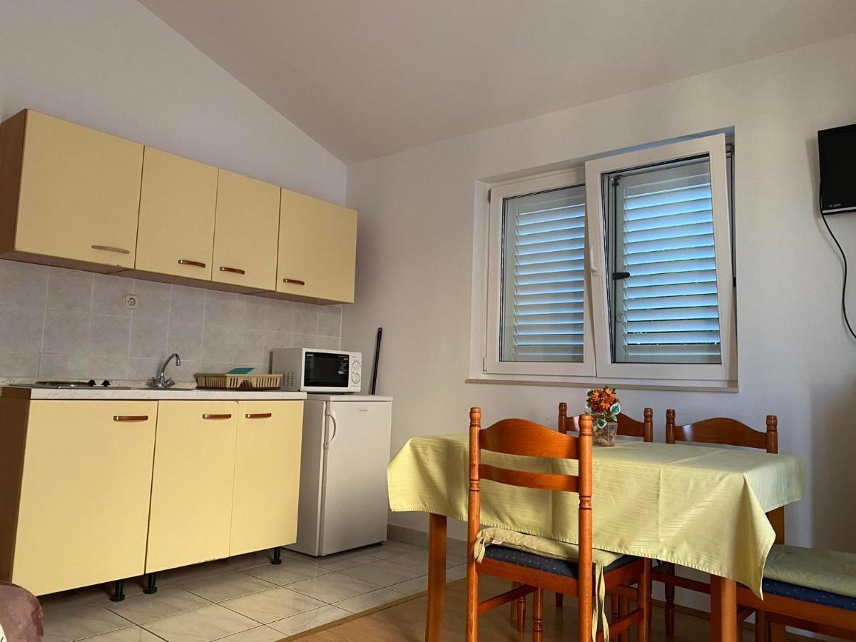 Mirta Apartment Gradac  Luaran gambar