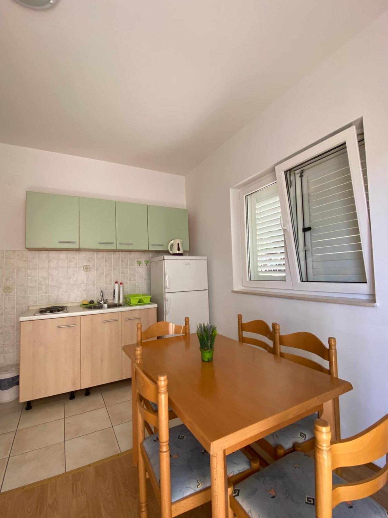 Mirta Apartment Gradac  Luaran gambar