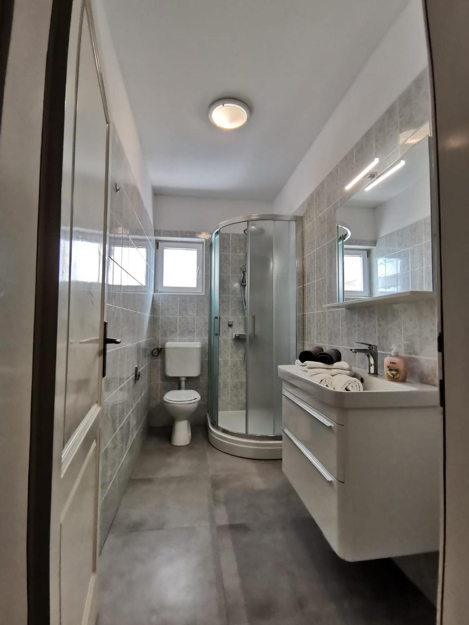 Mirta Apartment Gradac  Luaran gambar