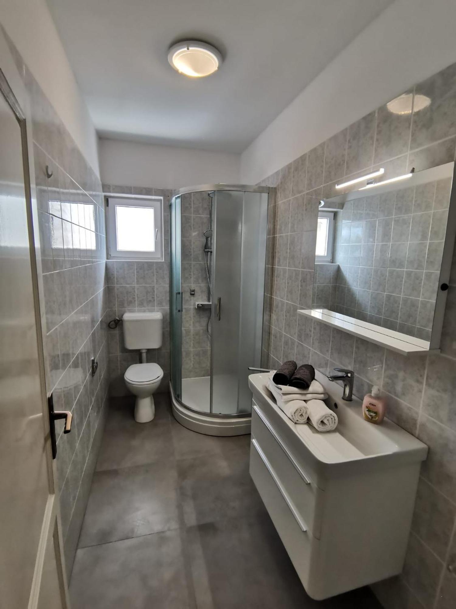 Mirta Apartment Gradac  Luaran gambar